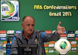 Scolari Transmite Confianza A Sus Dirigidos Y La Hinchada De Cara Al Mundial Brasil 2014.